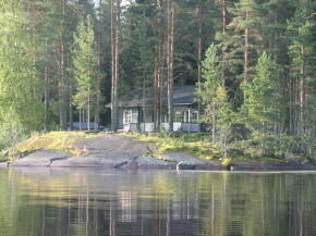 Lomamokkila Cottages